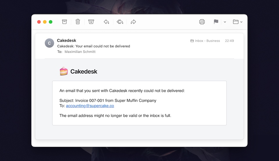An email from Cakedesk notifying the user that their email was not delivered